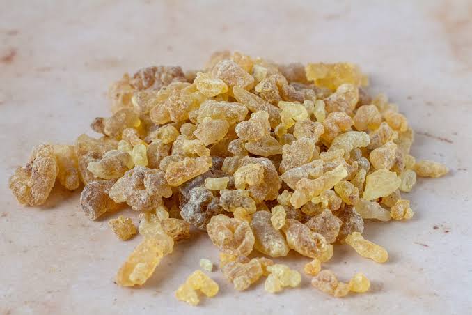 Pale golden Beeyo frankincense resin pieces